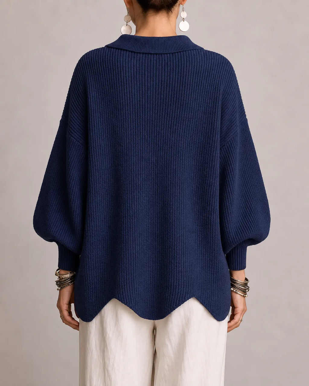 Elara | Cardigan Oversize en Maille à Boutons Dorés