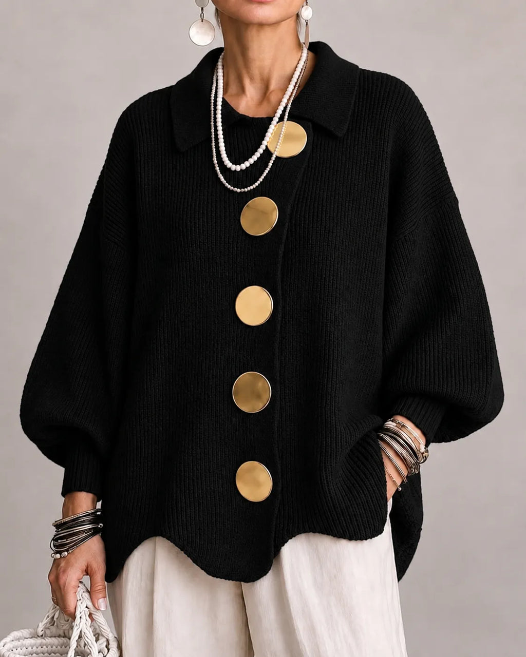 Elara | Cardigan Oversize en Maille à Boutons Dorés