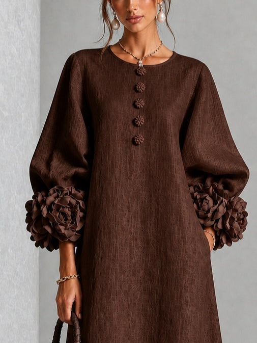 Viola | Robe Midi en Mélange de Lin à Poignets Fleur, Marron Chocolat