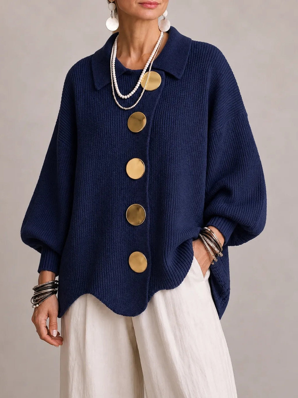Milena | Cardigan Oversize Côtelé à Bord Festonné, Bleu Marine